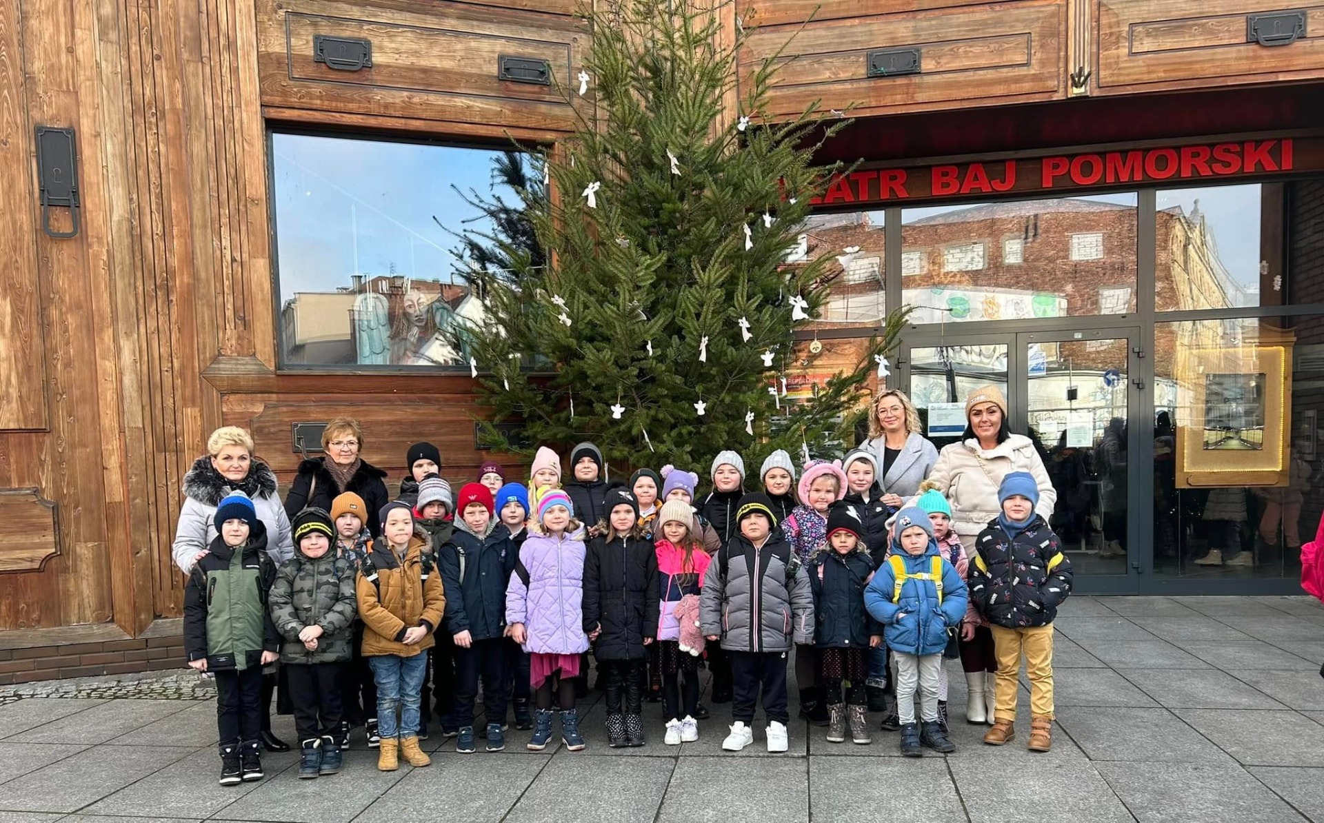 Tutaj powinien być opis obrazka