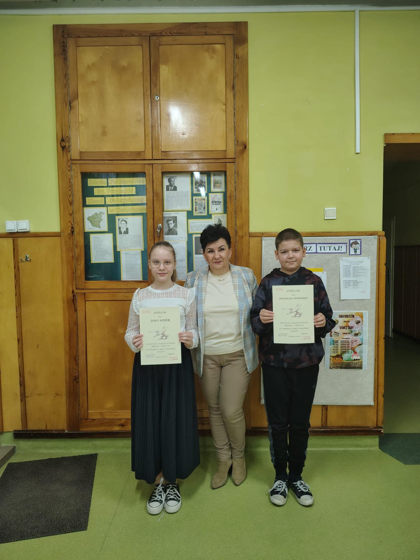 Tutaj powinien być opis obrazka