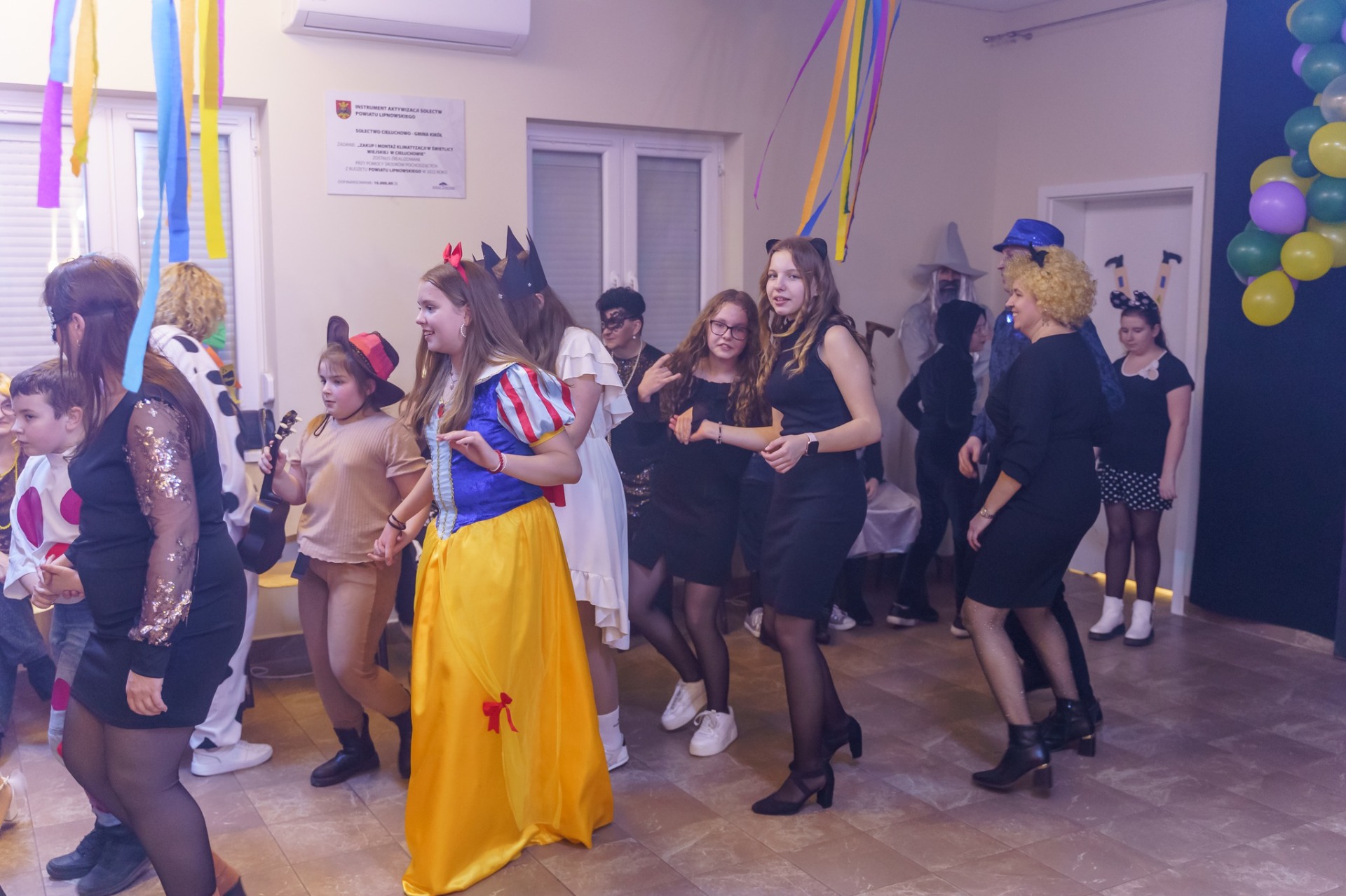 Tutaj powinien być opis obrazka