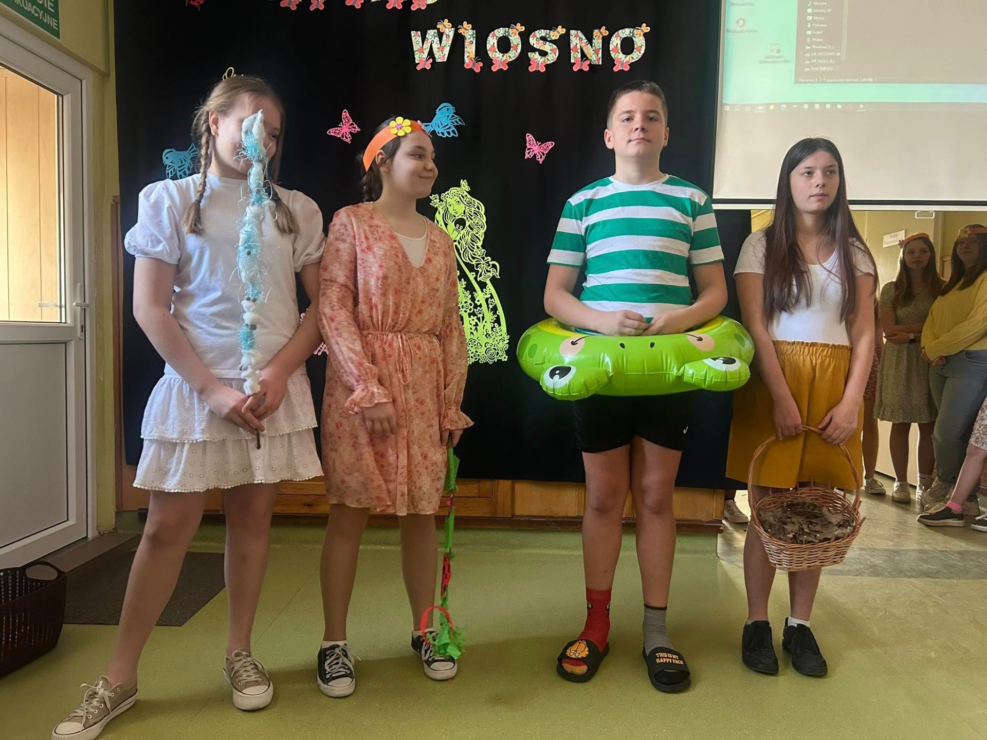 Tutaj powinien być opis obrazka