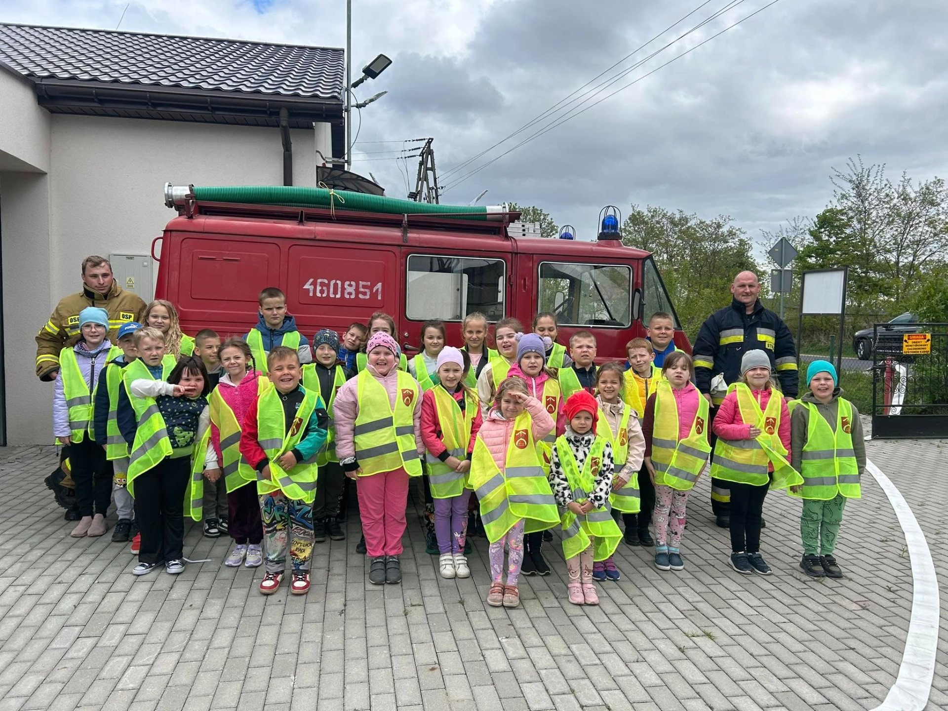 Tutaj powinien być opis obrazka