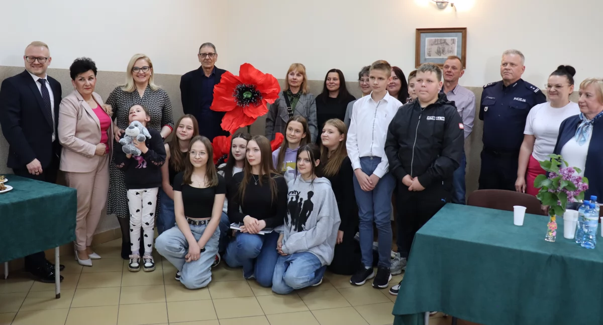 Tutaj powinien być opis obrazka