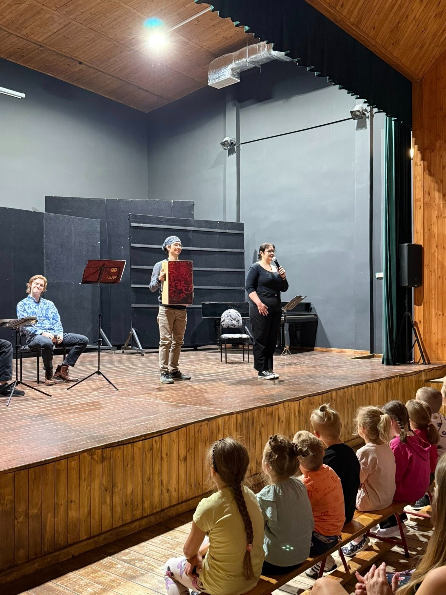 Tutaj powinien być opis obrazka