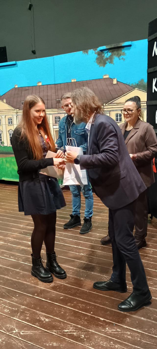 Tutaj powinien być opis obrazka