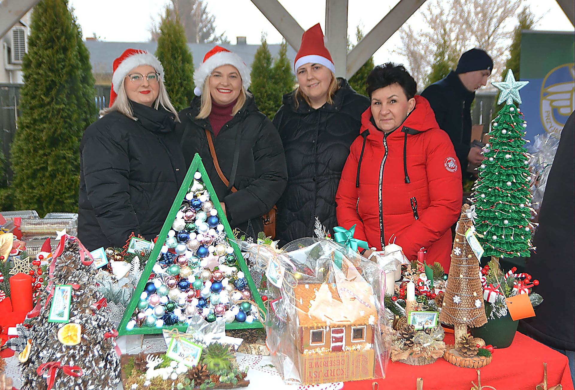 Tutaj powinien być opis obrazka