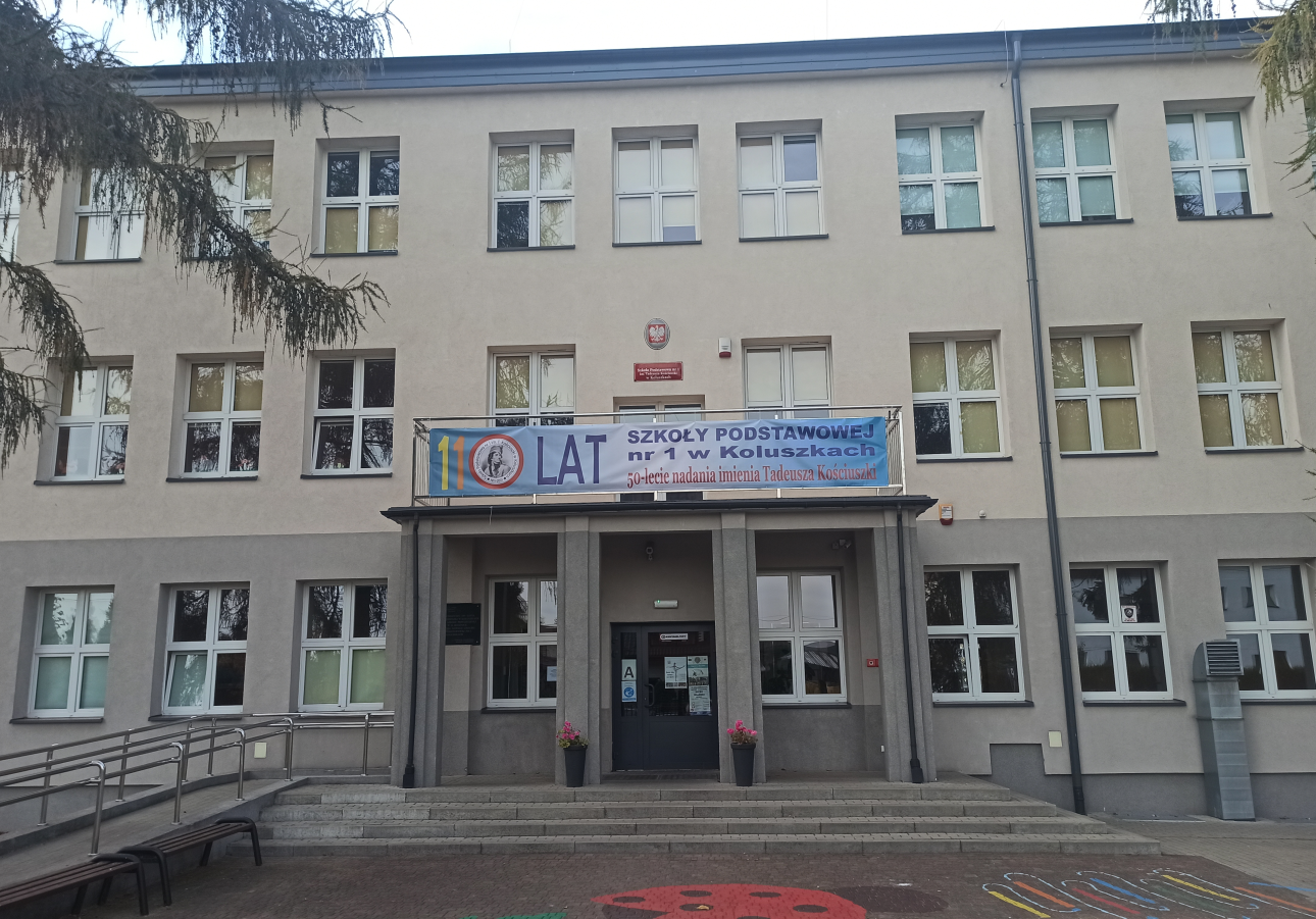 Stara część budynku szkoły
