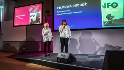 Pani Małgorzata Drabik i pani Urszula Chachulska- Tomaszczak na konferencji "Szkoły twórczych praktyk"