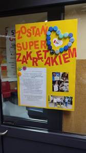 Plakat promujący akcję "Zostań super zakrętakiem"