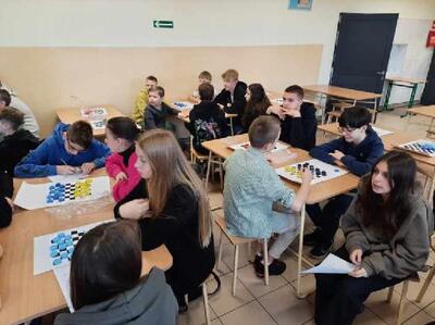Świetlicowy Turniej Warcabowy dla klas 4-8.
