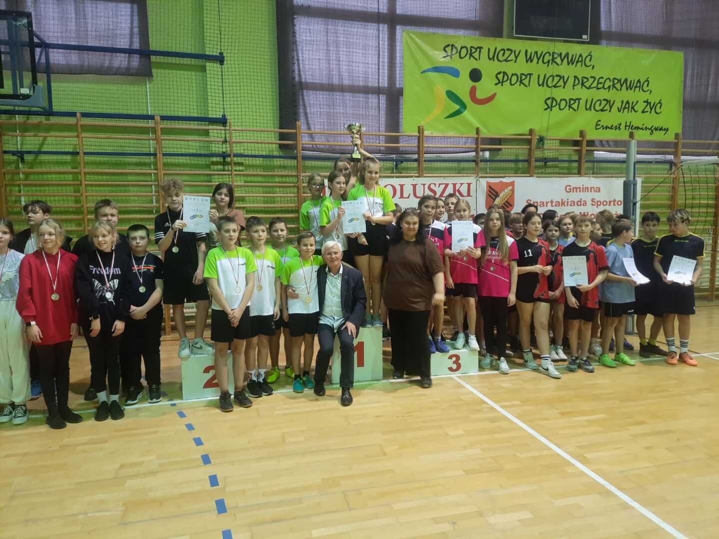 Wspólne zdjęcie wszystkich uczestników turnieju