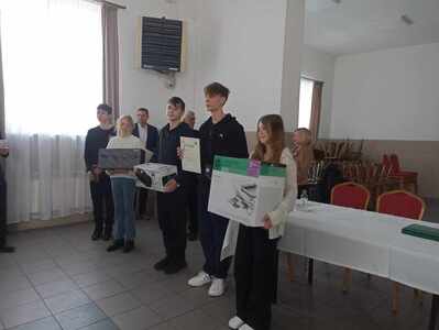 Finaliści z nagrodami. Adam Nawrocki na 3 miejscu.
