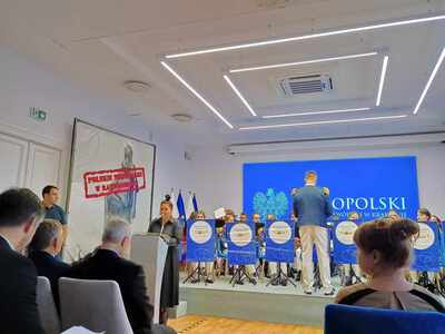 Podsumowanie konkursu na sali konferencyjnej  Małopolskiego Urzędu Wojewódzkiego