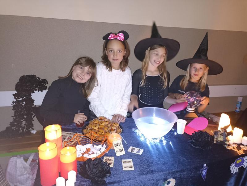 Wróżby andrzejkowe