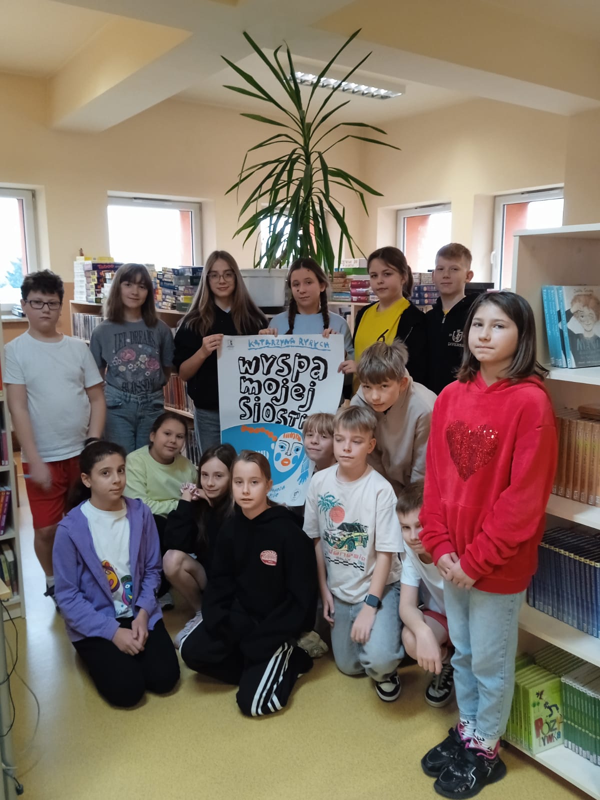 Uczniowie zakończyli pisać test ze znajomości treści lektury