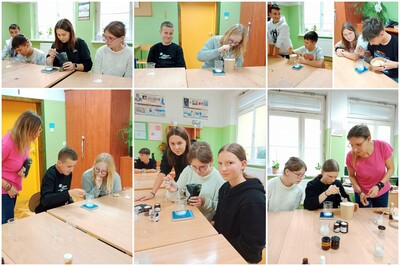 Klasa ósma podczas warsztatów kosmetycznych.