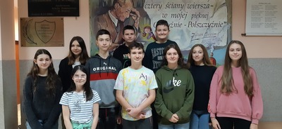 Uczniowie, którzy przeszli do  etapu rejonowego w konkursach przedmiotowych organizowanych przez Kuratorium Oświaty.