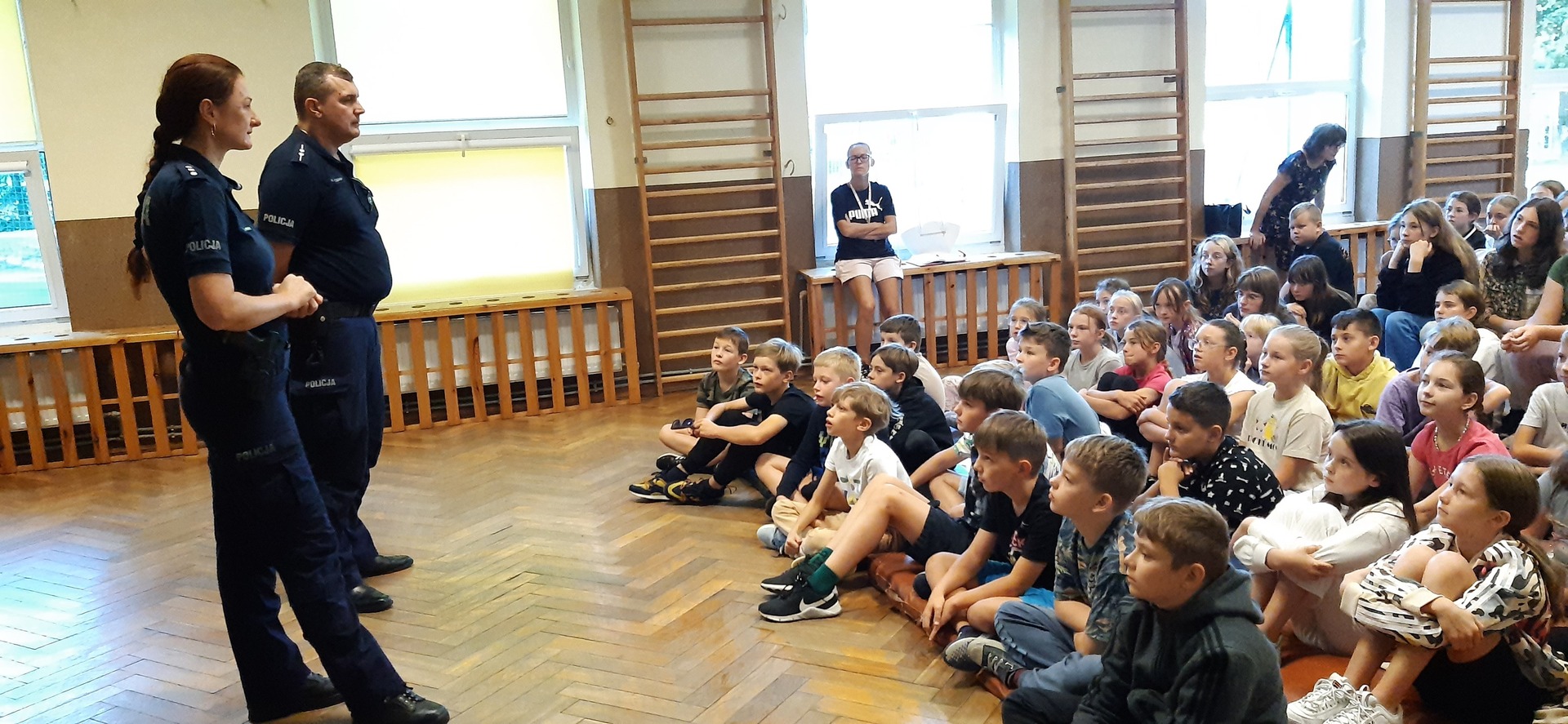 Spotkanie z policjantami.