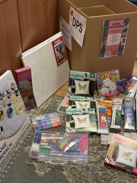 Dary i upominki dla Podopiecznych DPS w Lisowicach. 