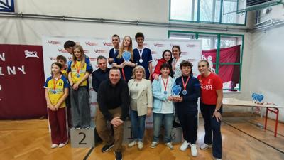 Zwycięzcy Szkolnego Triathlonu w kategorii klas siódmych