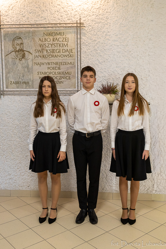 img_92744.jpg [683x1024]