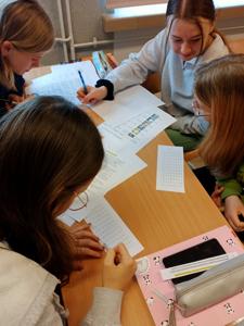 Mikołaj Kopernik- nie tylko astronom! Lekcja języka rosyjskiego w ramach programu "Szkoła Przyjaciół Kopernika"