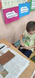 Kartki urodzinowe dla Kopernika, lekcja w ramach programu "Szkoła Przyjaciół Mikołaja Kopernika"