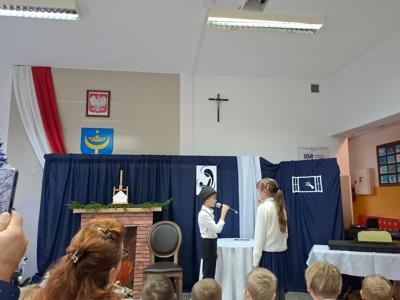 "Błękitny prezent" - Jasełka w filii w Szczawinie