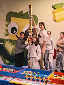 Wycieczka do Warszawy na wystawę klocków LEGO i kina Helios