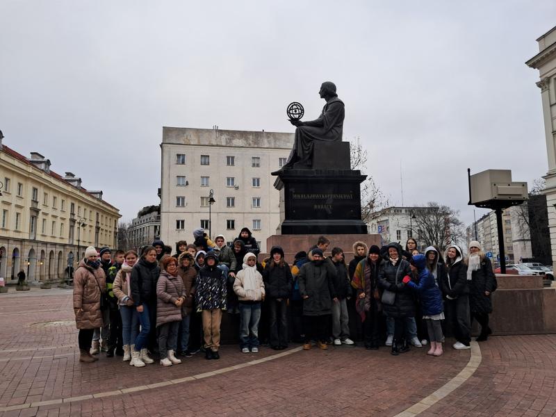 Wycieczka do Warszawy 10 – 11 grudnia 2024 r. "Śladami Kamieni na szaniec".