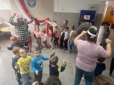 Andrzejkowe zabawy w filii w Szczawinie
