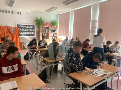 Wyjątkowa lekcja patriotyzmu - Edukatorzy z Instytutu Pamięci Narodowej w naszej szkole