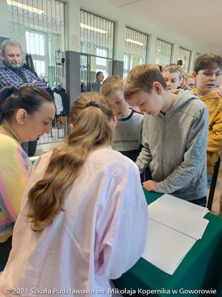 Szkolne wybory „10 najciekawszych królów Polski”