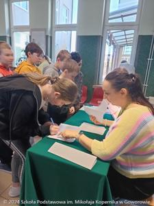Szkolne wybory „10 najciekawszych królów Polski”