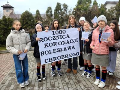 Harcerze świętują rocznicę koronacji I Króla Polski