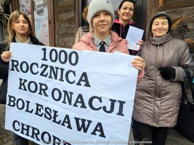 Harcerze świętują rocznicę koronacji I Króla Polski