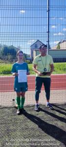 Zawody gminne dziewcząt i chłopców w mini piłkę nożną klas 4 – 6 oraz w piłkę nożną klas 7 – 8.