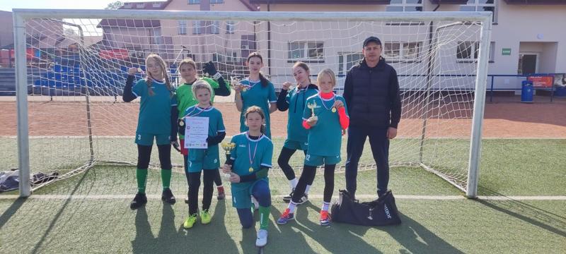 Mistrzostwa powiatu w piłkę nożną dziewcząt klas 4 – 6 oraz dziewcząt klas 7 – 8