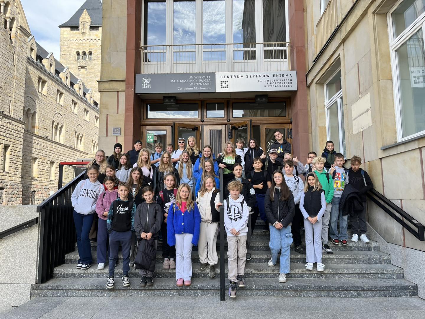 Tutaj powinien być opis obrazka