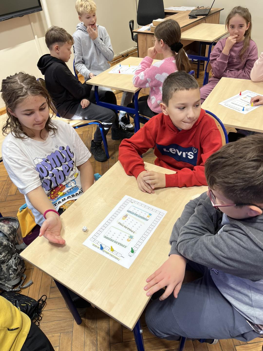 Tutaj powinien być opis obrazka