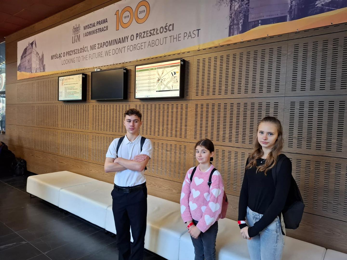 Tutaj powinien być opis obrazka