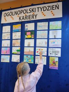 Prace zgłoszone do konkursu plastycznego
