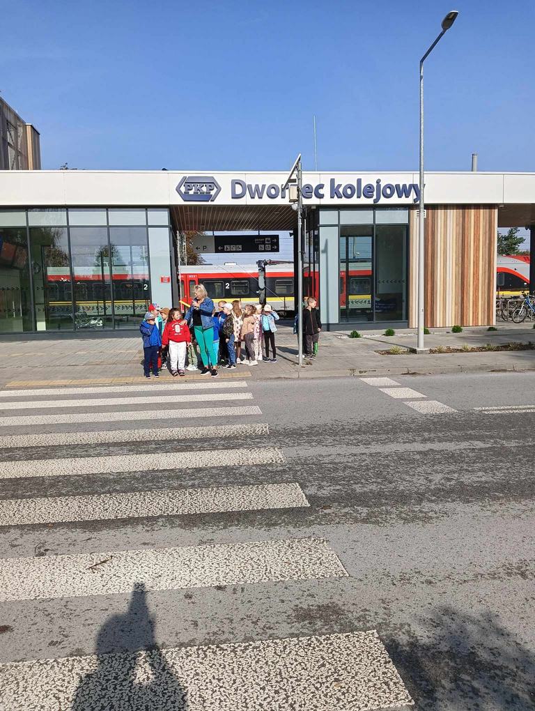 Tutaj powinien być opis obrazka