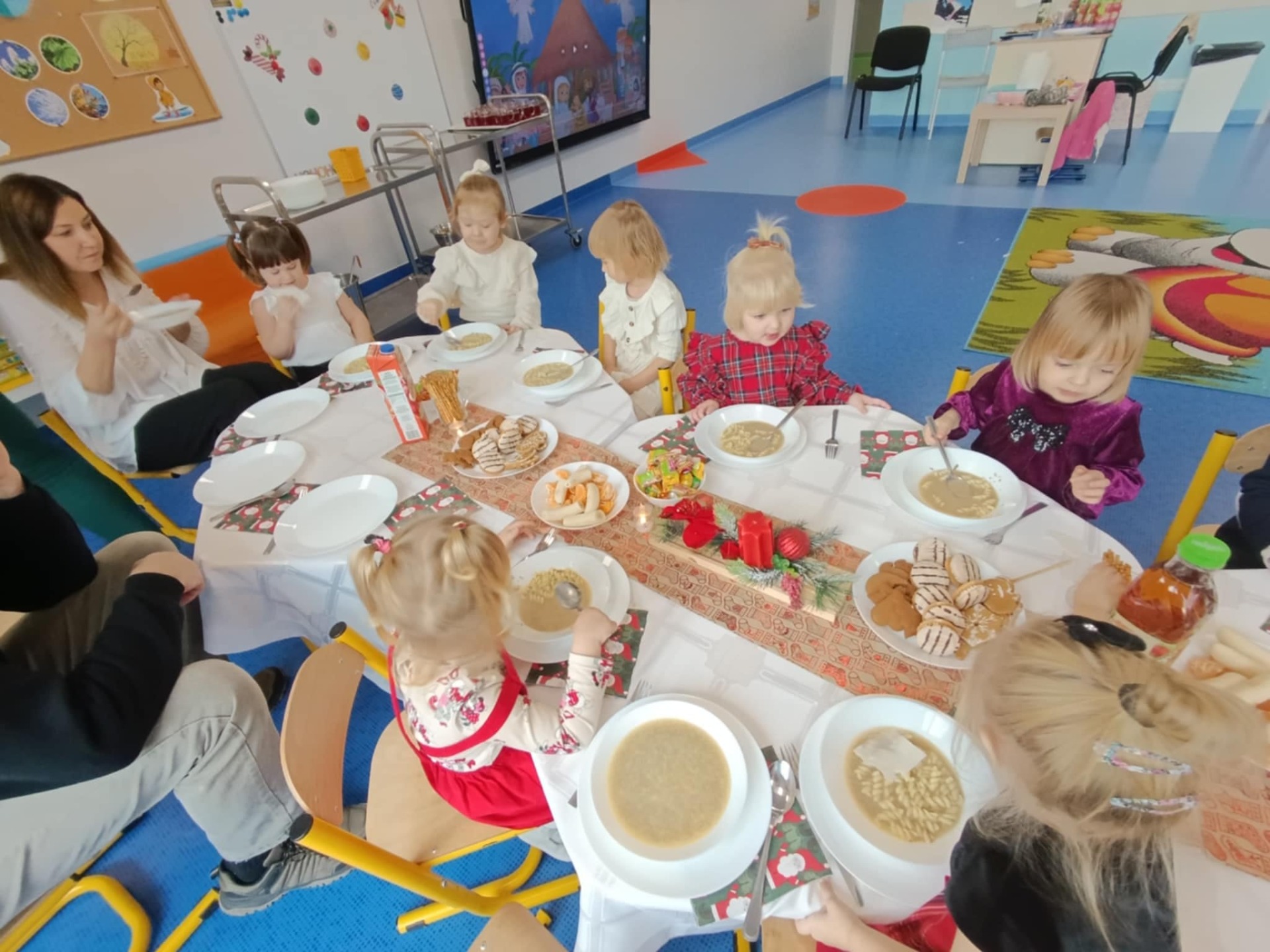 Tutaj powinien być opis obrazka