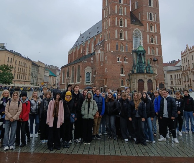 Tutaj powinien być opis obrazka