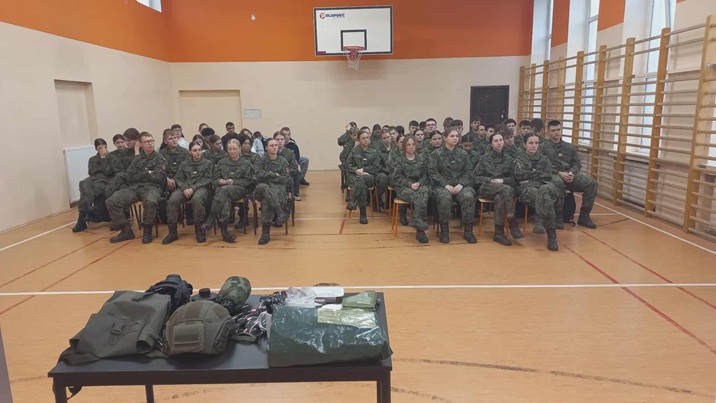 Tutaj powinien być opis obrazka