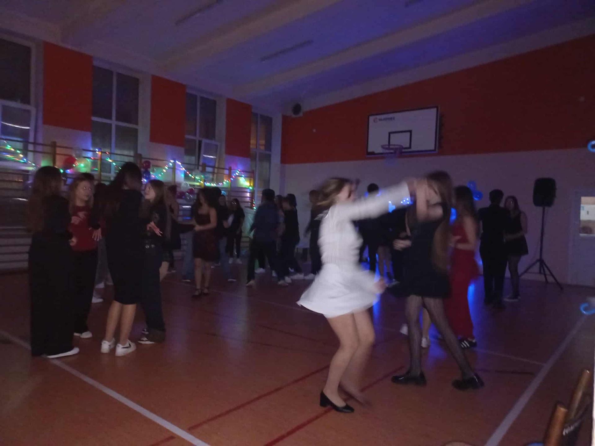 Tutaj powinien być opis obrazka