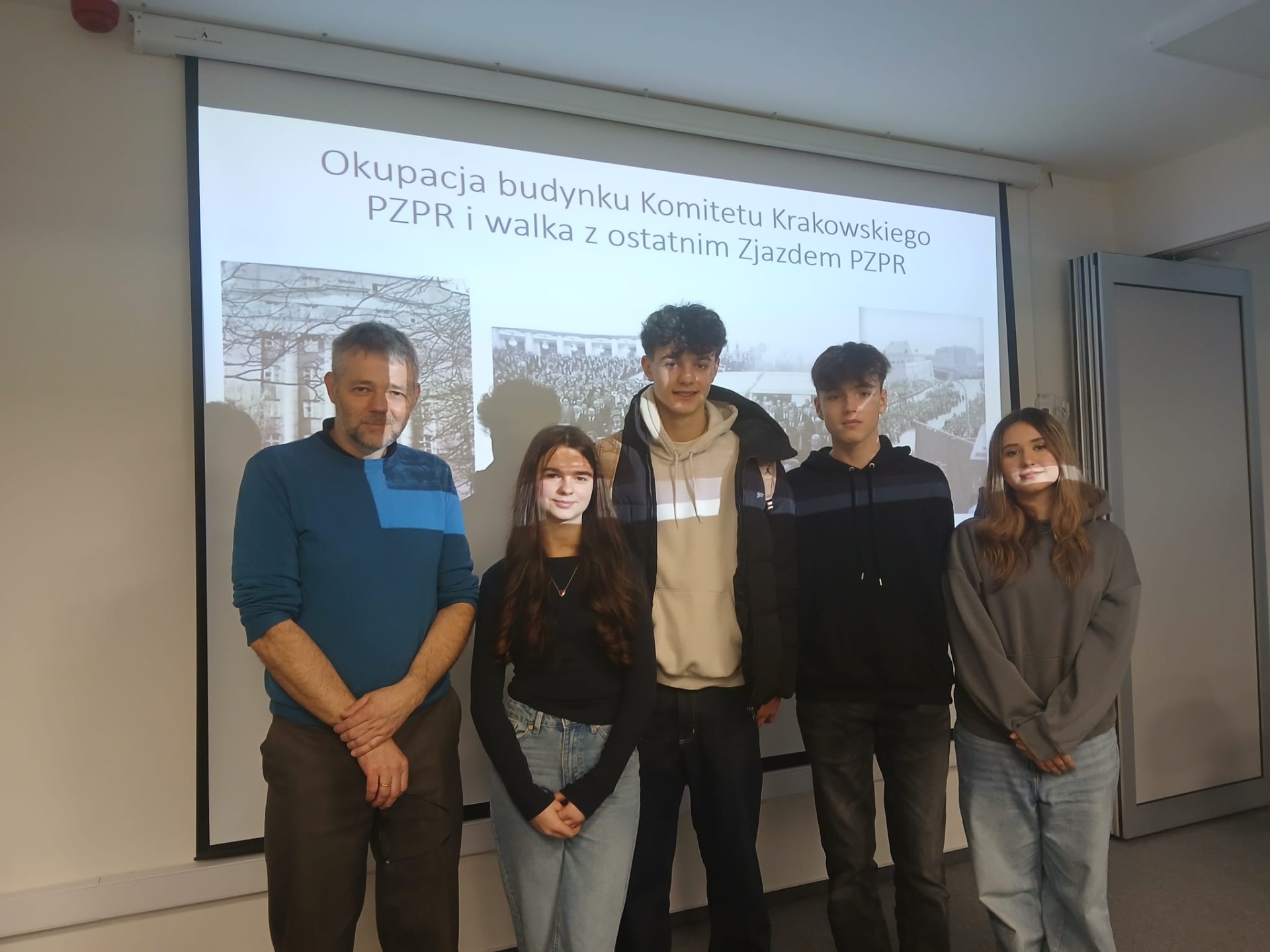 Tutaj powinien być opis
