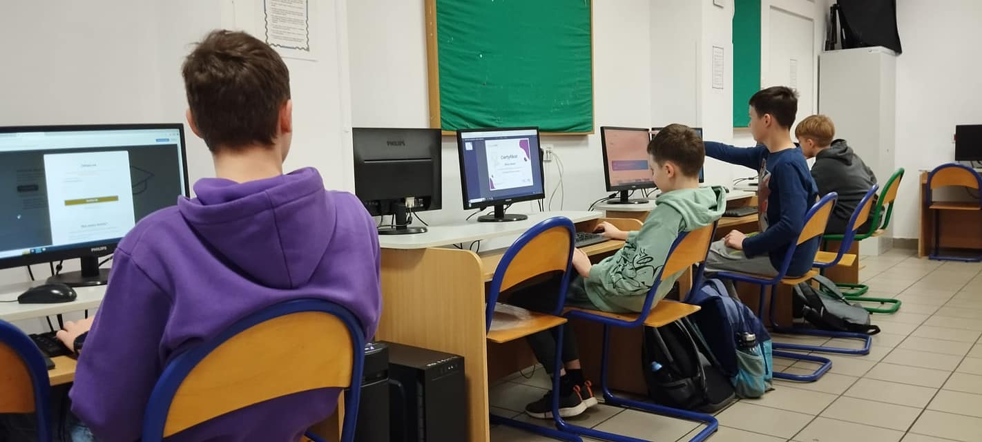 Tutaj powinien być opis