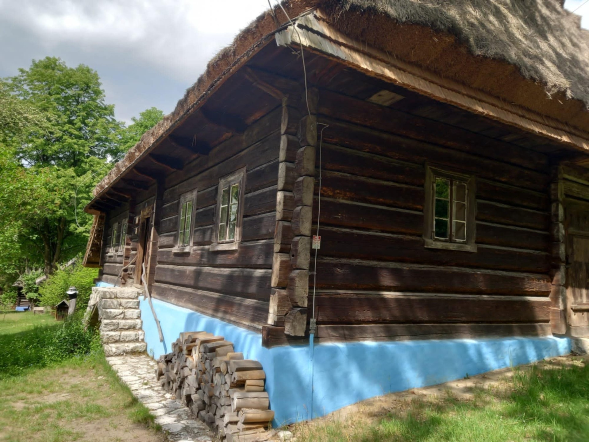 Tutaj powinien być opis