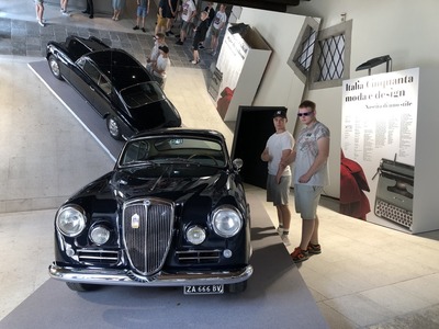 muzeum_mody_3.jpg[small]